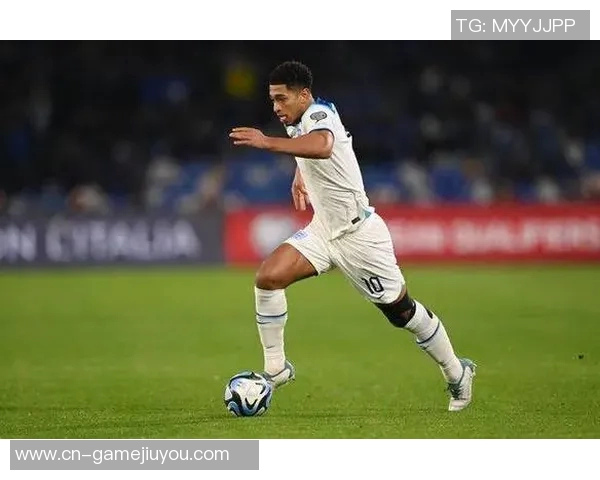 贝林回归虽不完美但奠定基础三后卫战术尚需磨合提升