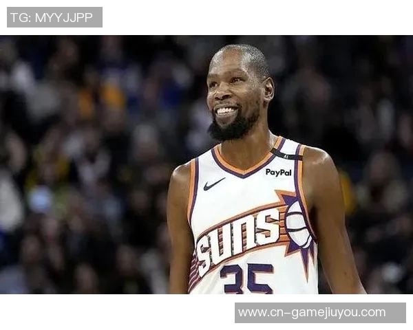 乌度卡直言杜兰特应有七八个盖帽却因裁判判罚遭无情吹罚