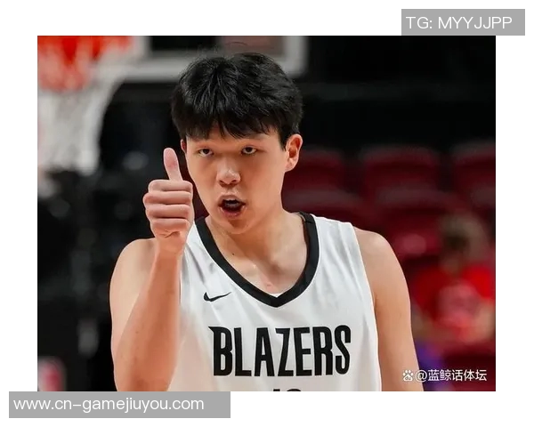 解说：尽管常规赛中杨瀚森面临挑战但我依然看好他的未来表现