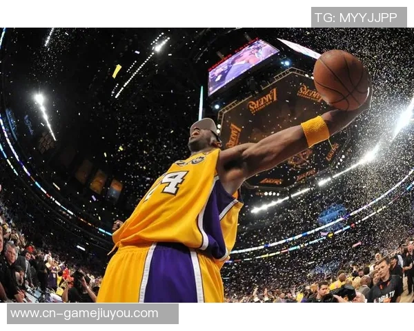 18年前的今天科比常规赛生涯总得分突破20000分的辉煌时刻